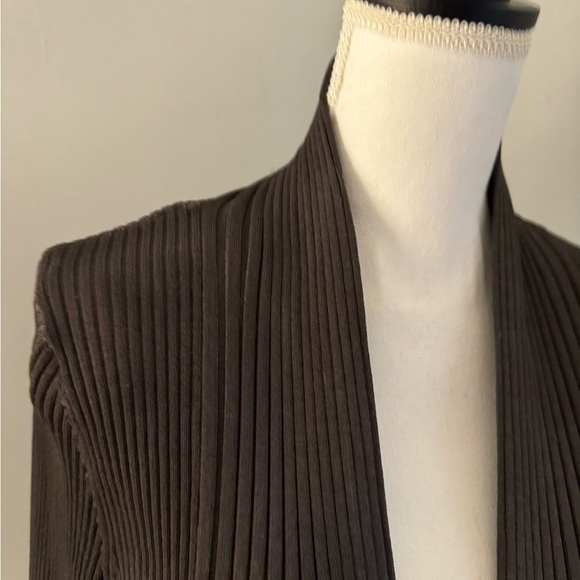 Belldini Ombre Longline Cardigan grey to off white, stretchy.  Size S - Picture 3 of 9